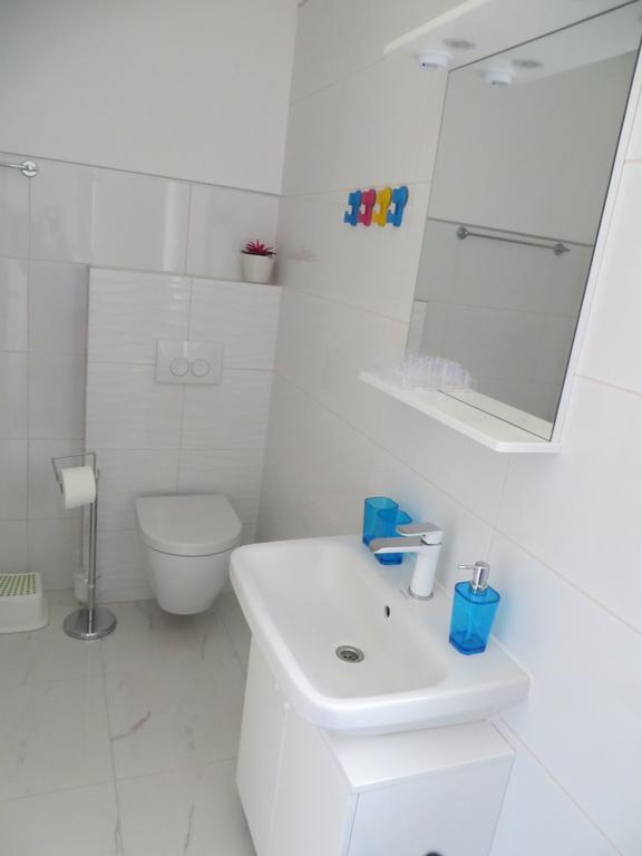 Apartmani Noah - Iva I Matea Stanici Exteriör bild