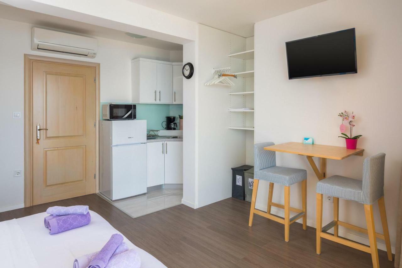 Apartmani Noah - Iva I Matea Stanici Exteriör bild