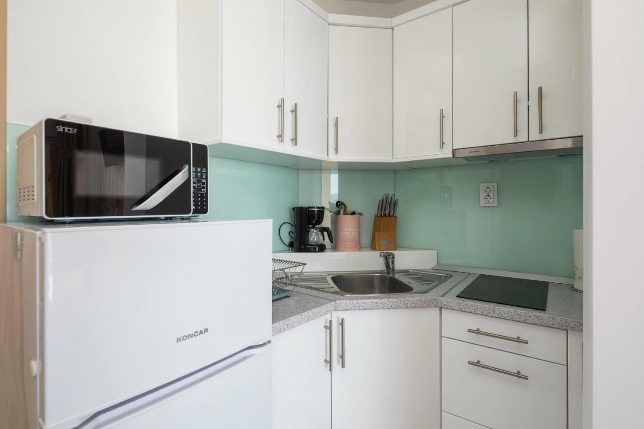 Apartmani Noah - Iva I Matea Stanici Exteriör bild